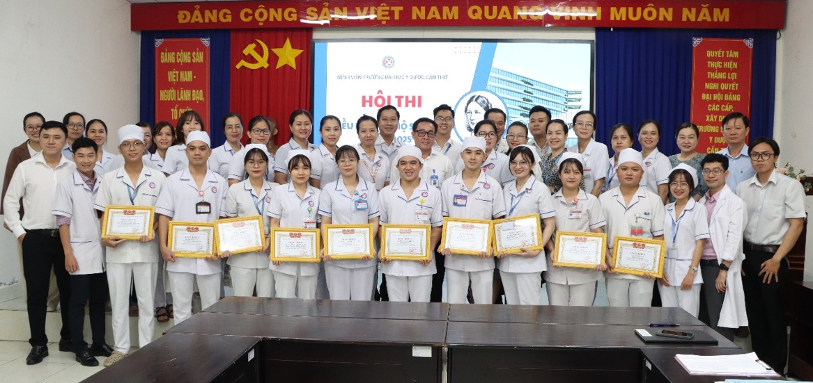 Bệnh viện Trường Đại học Y Dược Cần Thơ tổ chức Hội thi Điều dưỡng – Hộ sinh giỏi năm 2025