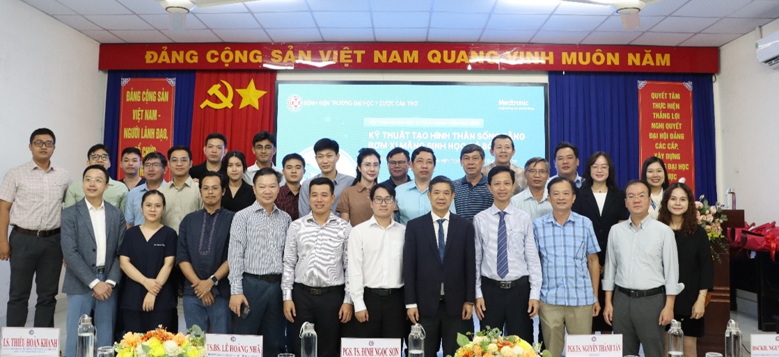 Bệnh viện Trường Đại học Y Dược Cần Thơ tổ chức hội thảo khoa học và thực hành cập nhật kỹ thuật tạo hình thân sống bằng bơm xi măng sinh học có bóng